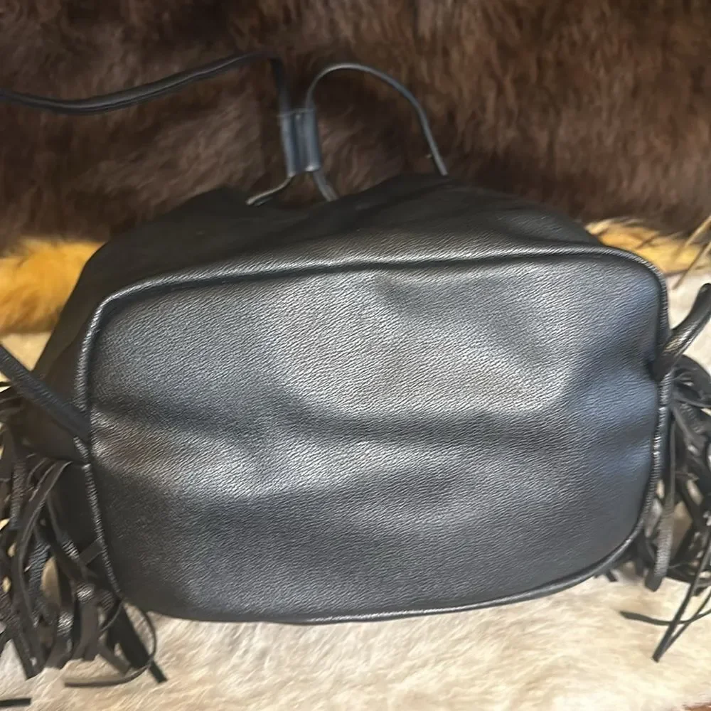 Victoria’s Secret fringe backpack (5025D) NWT - Picture 5 of 8